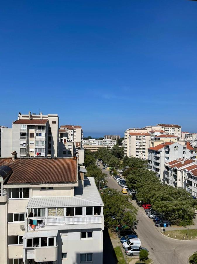 D&N Apartman بار المظهر الخارجي الصورة
