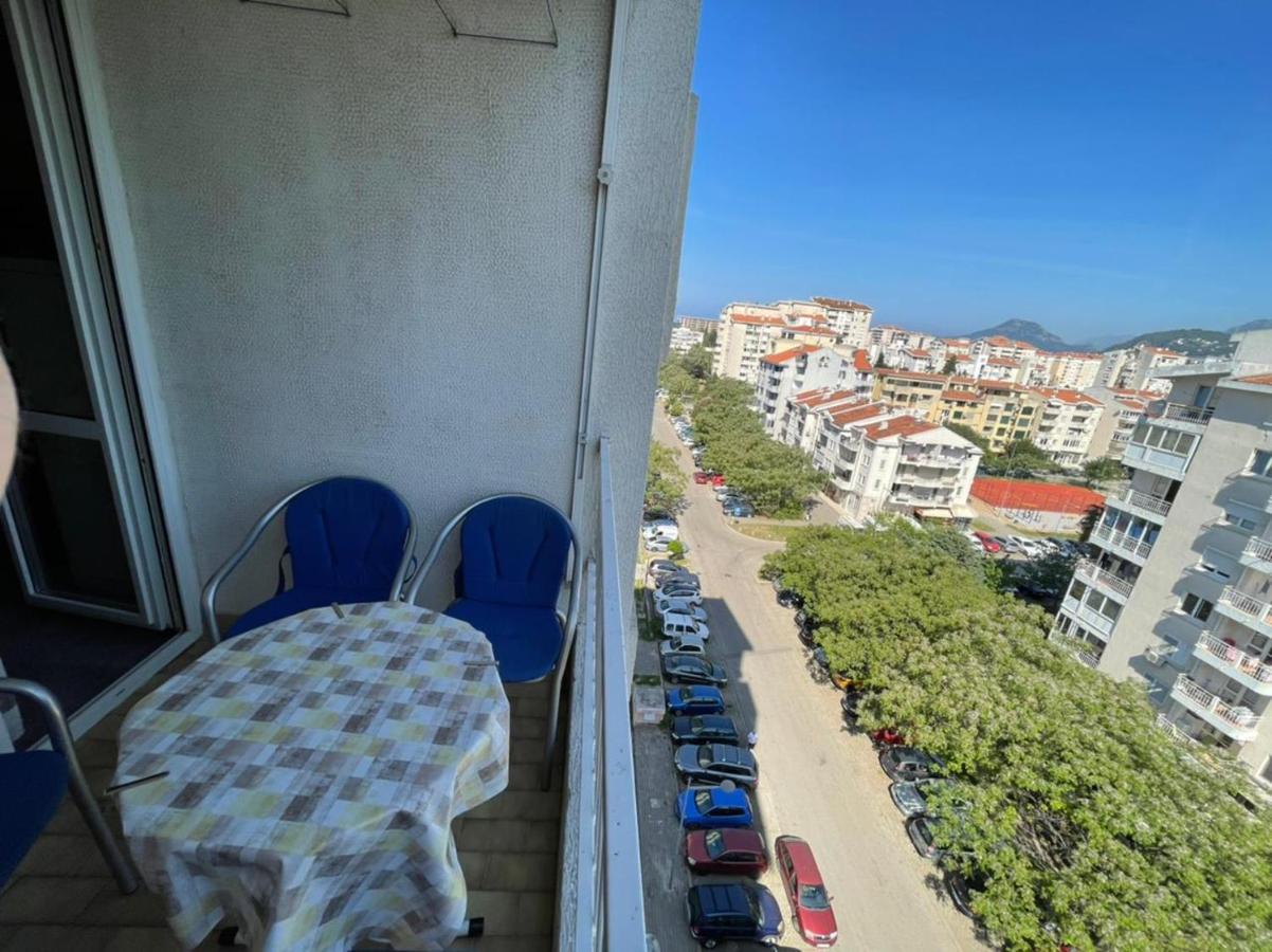 D&N Apartman بار المظهر الخارجي الصورة